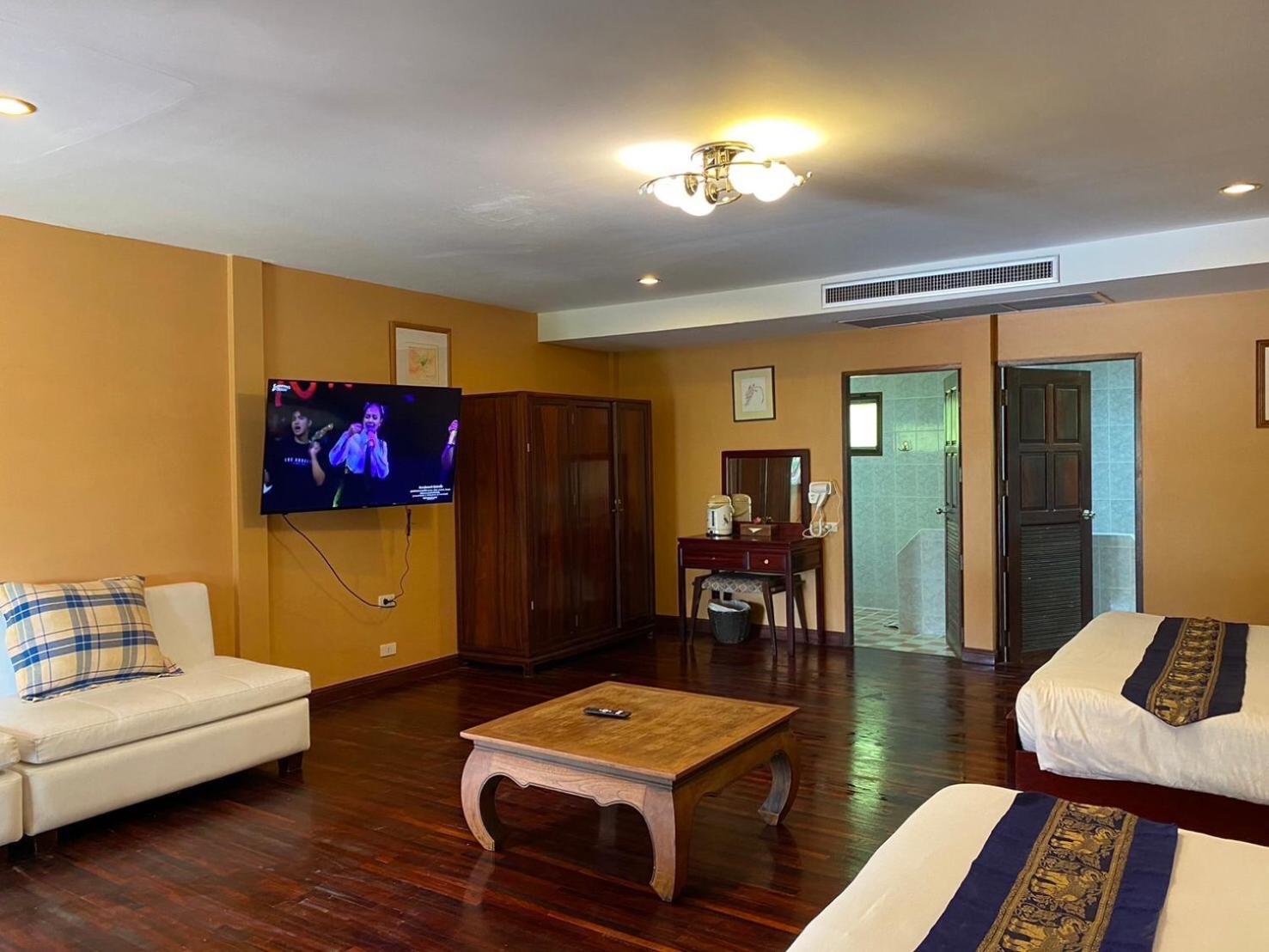 The Aiyapura Koh Chang Exterior photo